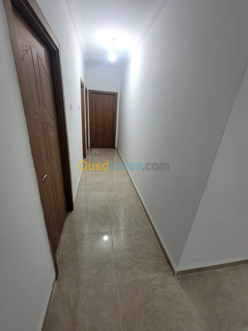 Location Appartement F4 Alger Mahelma