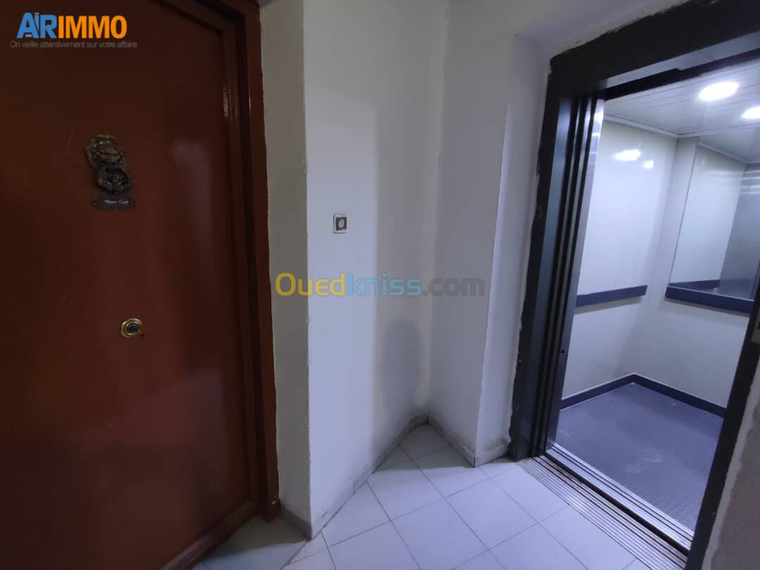 Vente Appartement F5 Béjaïa Bejaia