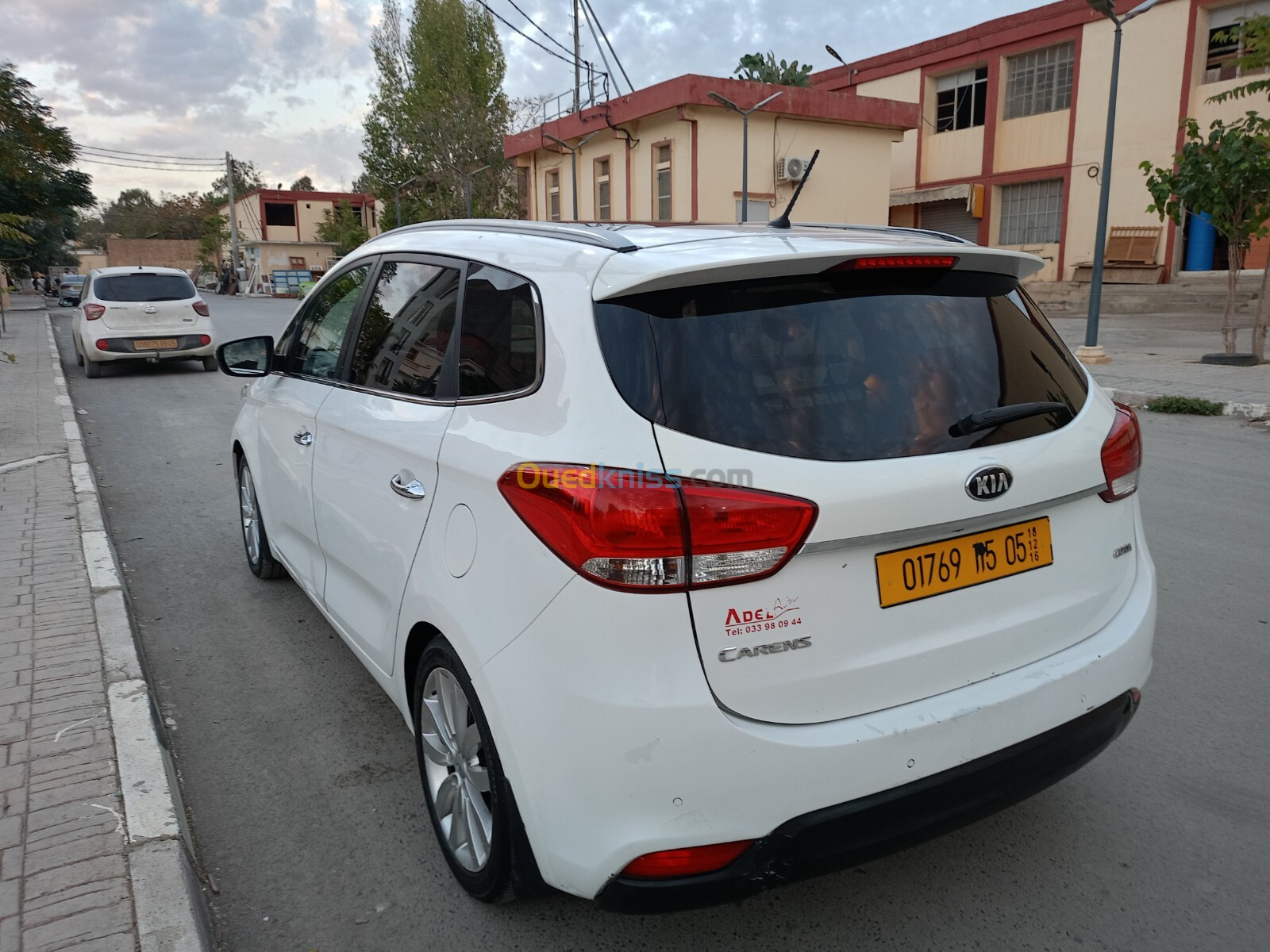 Kia Carens 2015 Premium