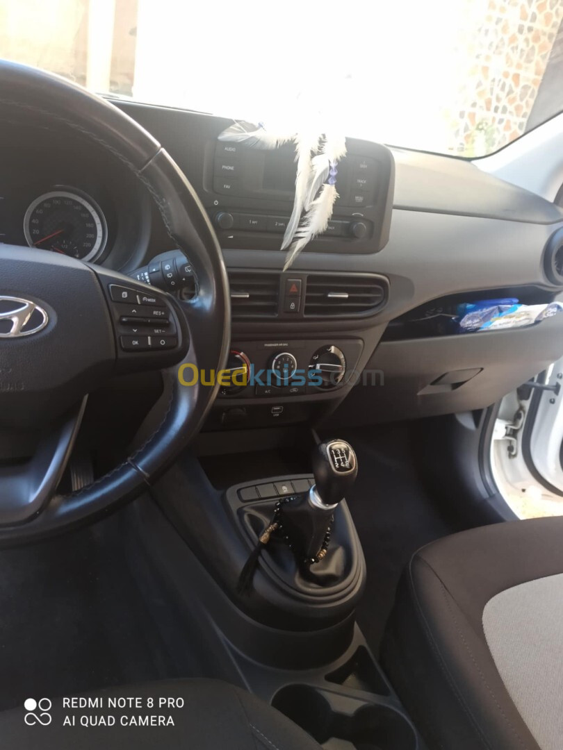 Hyundai Grand i10 2021 