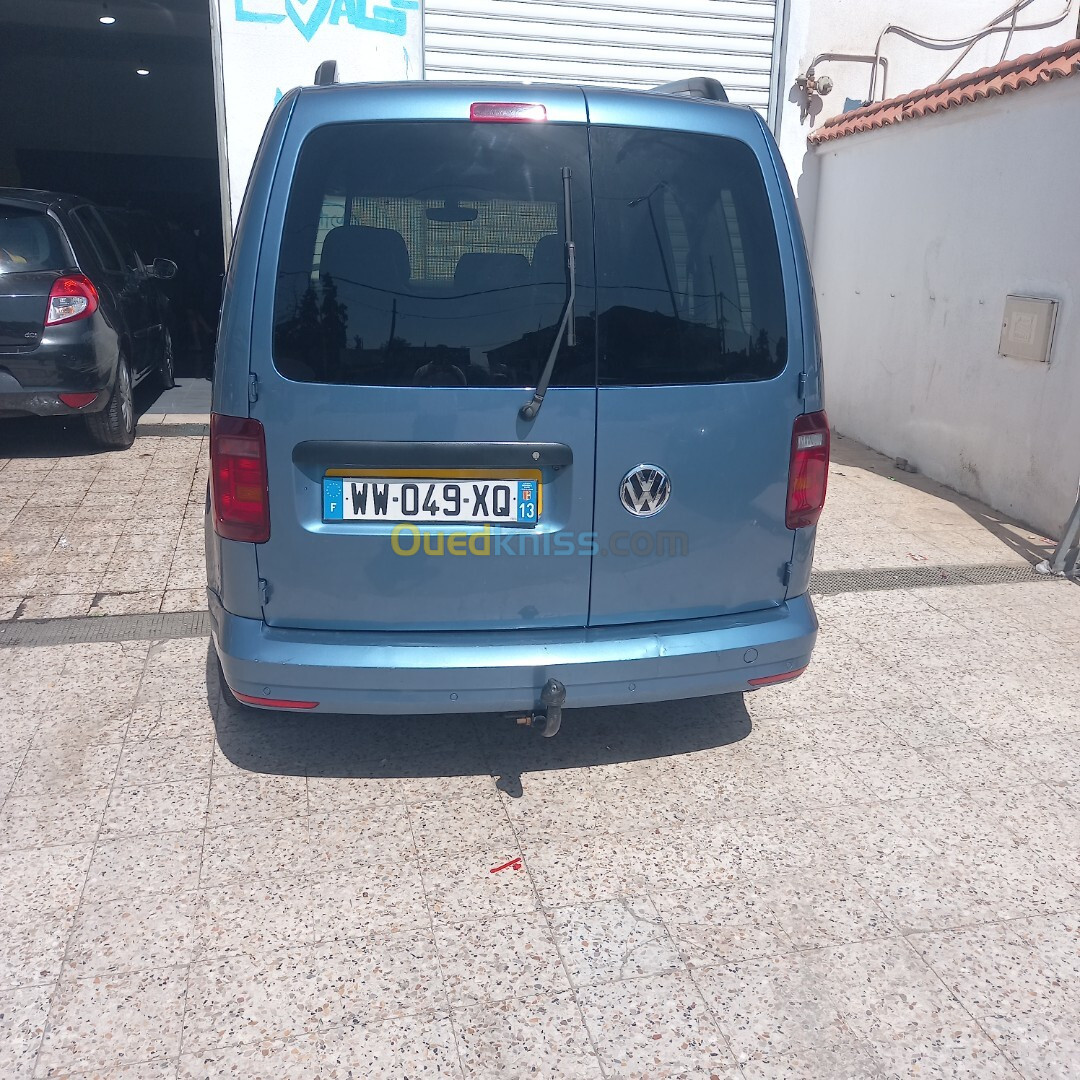 Volkswagen Caddy 2017 Highline