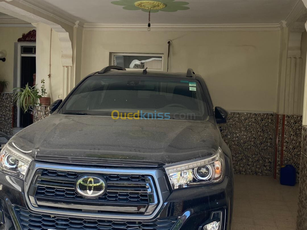 Toyota Hilux 2020 LEGEND DC 4x4