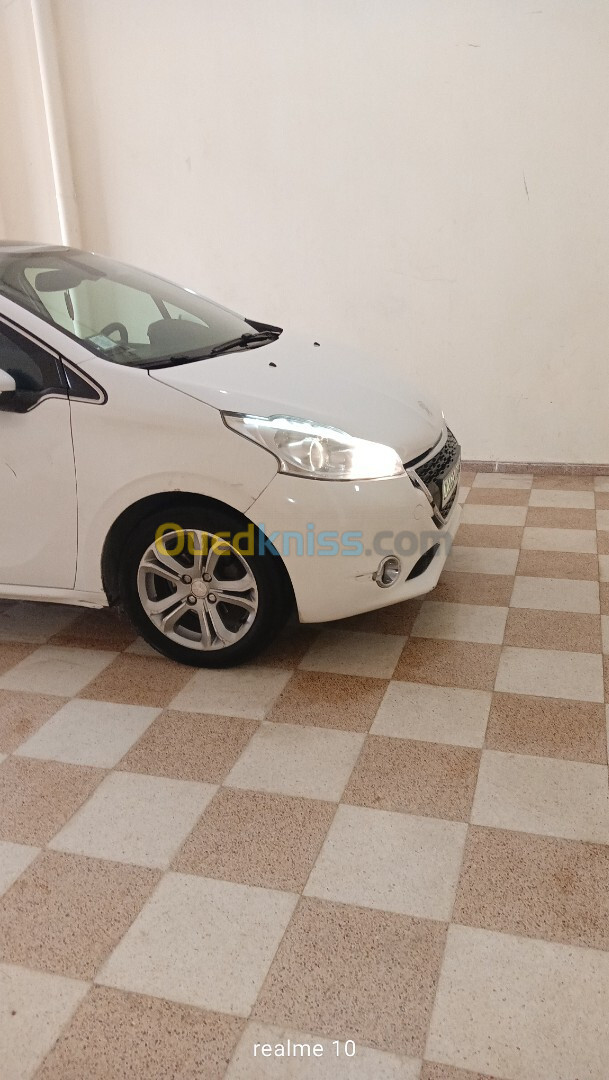 Peugeot 208 2013 Allure