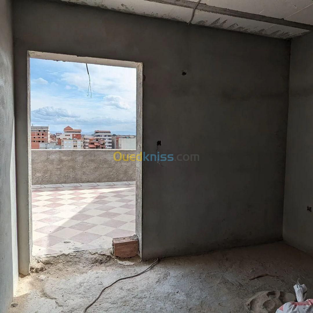 Vente Appartement F2 Alger Bordj el kiffan