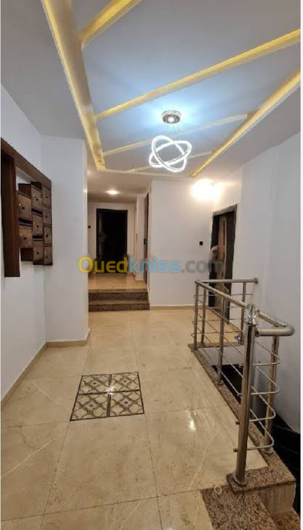 Vente Appartement F4 Alger Bordj el bahri