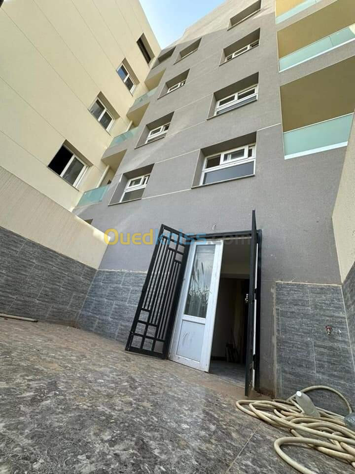 Vente Appartement F3 Alger Dely brahim