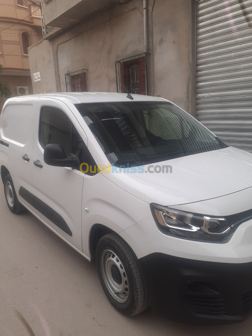 Fiat Doblo 2024 Algerie