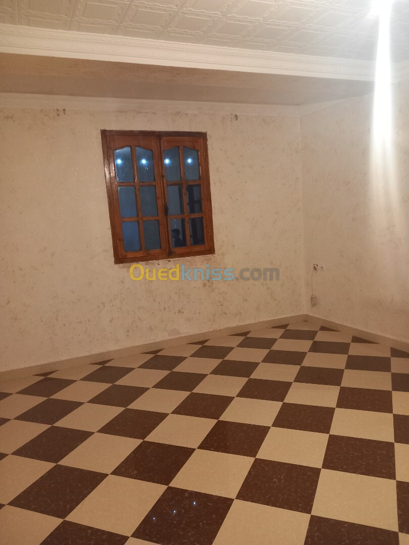 Vente Appartement F3 Mila Bouhatem