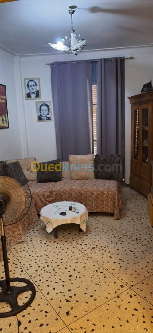 Location Appartement F4 Alger Hussein dey