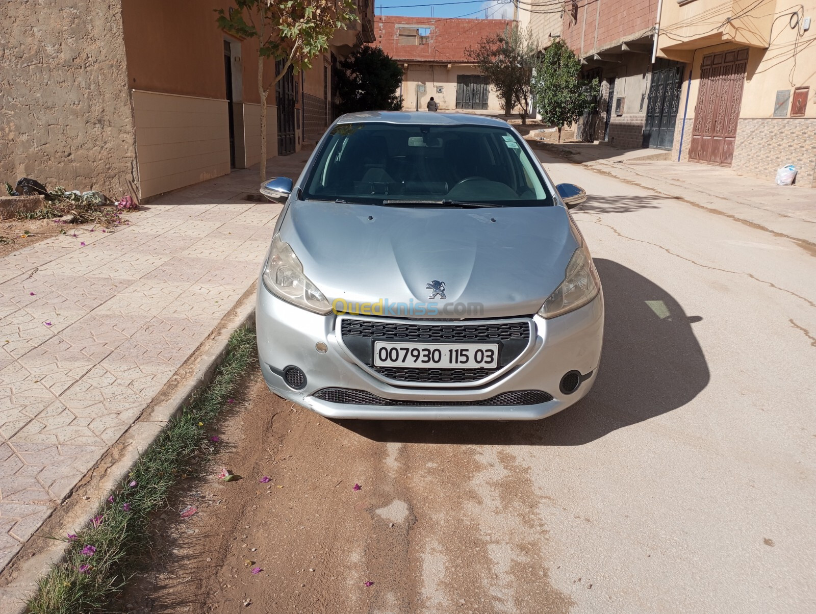 Peugeot 208 2015 