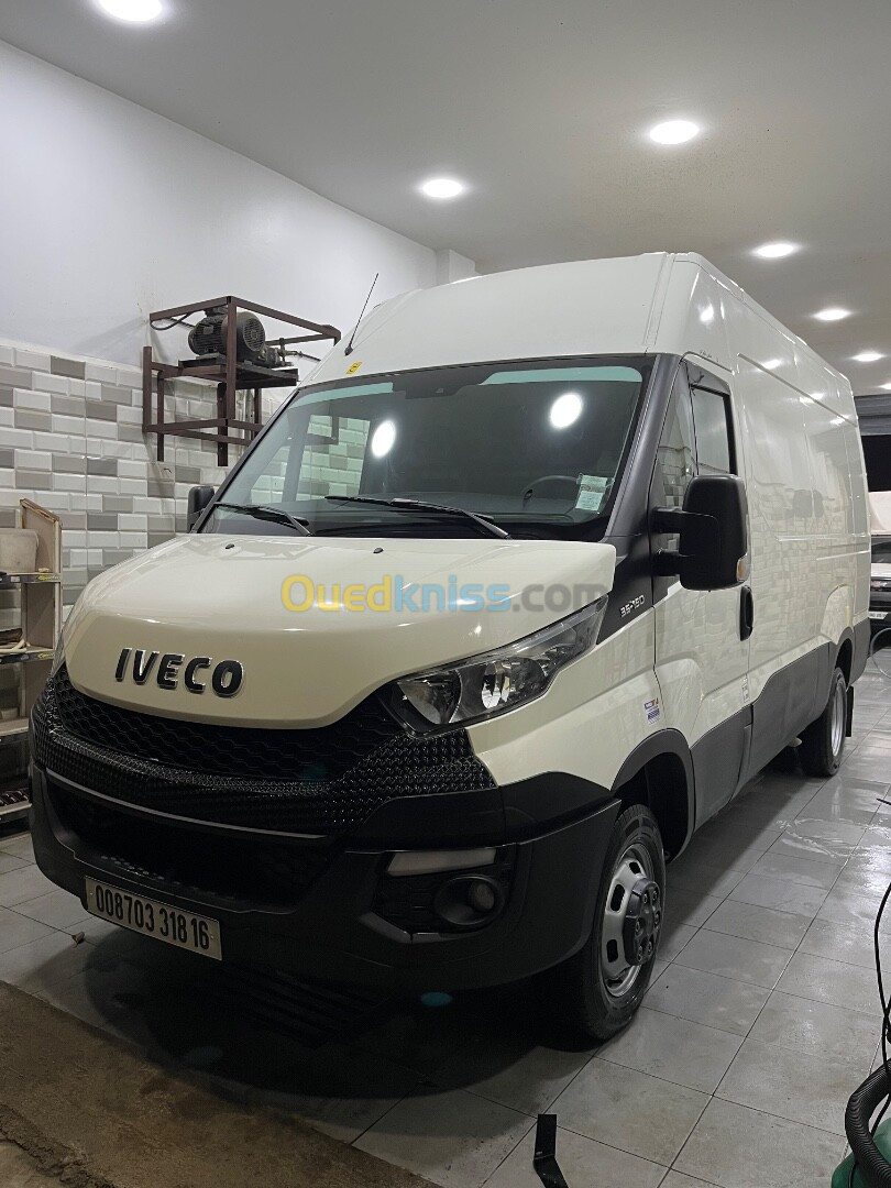 Iveco 35c15 2018