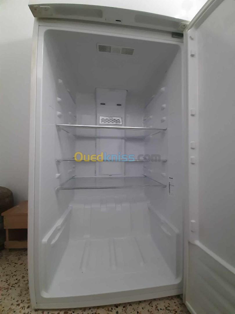 refrigerateur brandt 560L