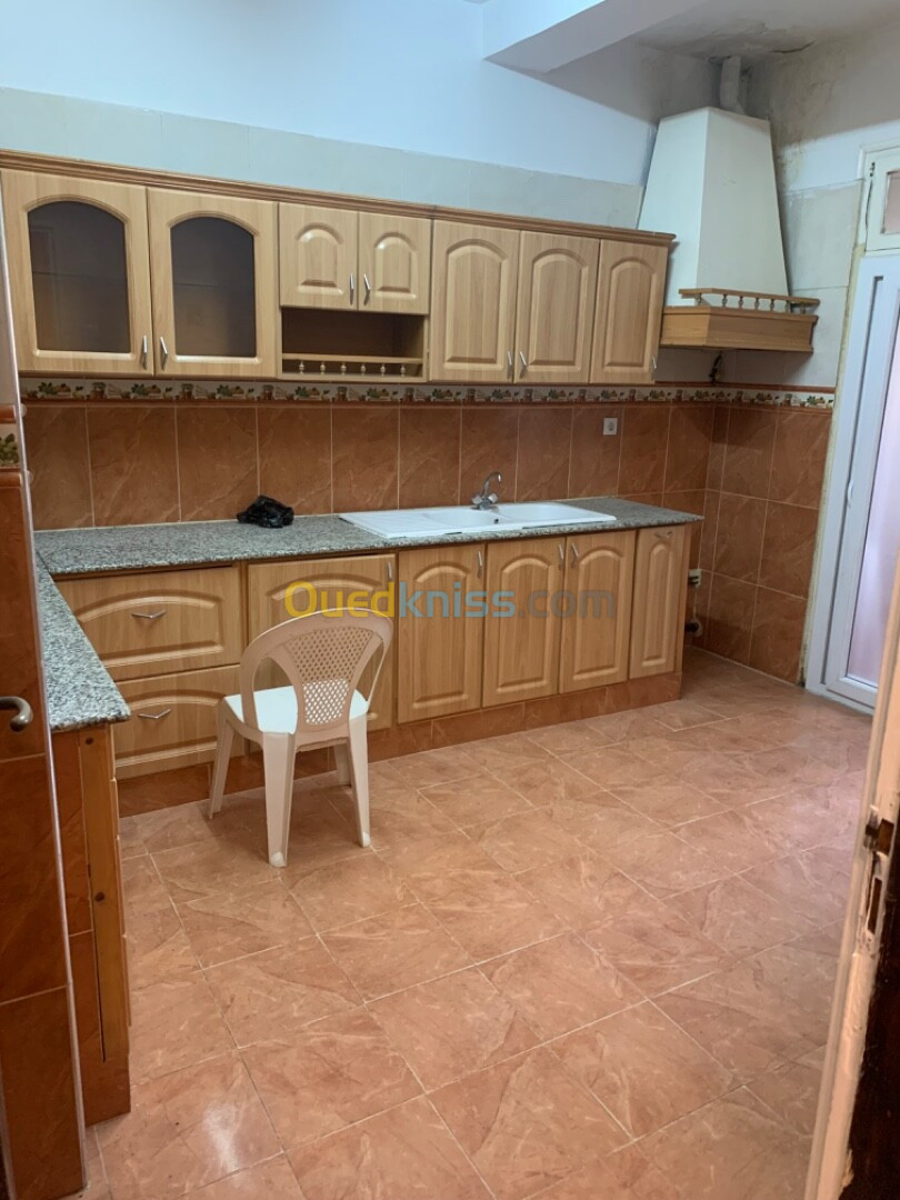 Location Niveau De Villa F4 Alger Birkhadem