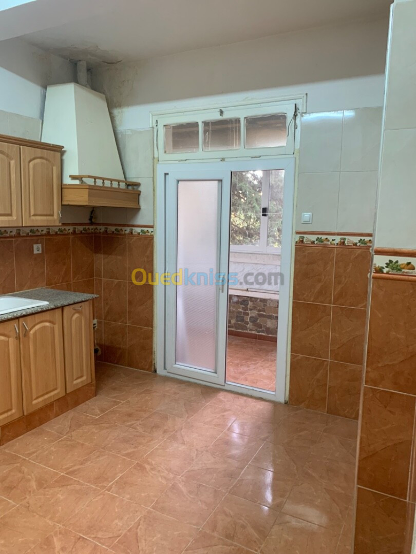 Location Niveau De Villa F4 Alger Birkhadem