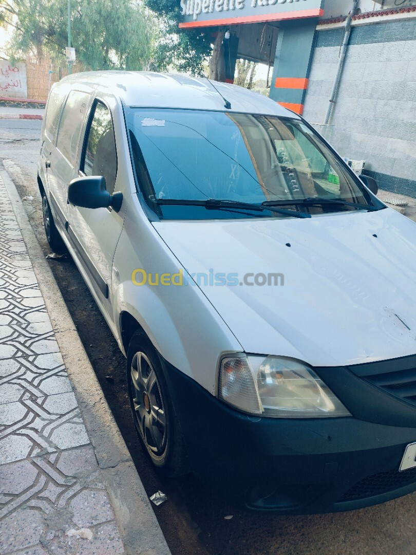 Dacia Logan 2010 طولي