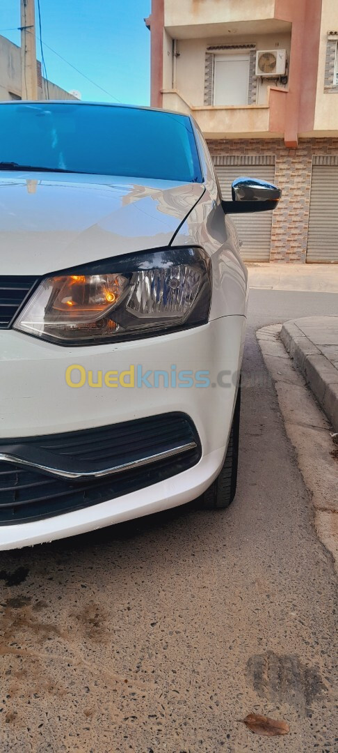 Volkswagen Polo 2015 TrendLine