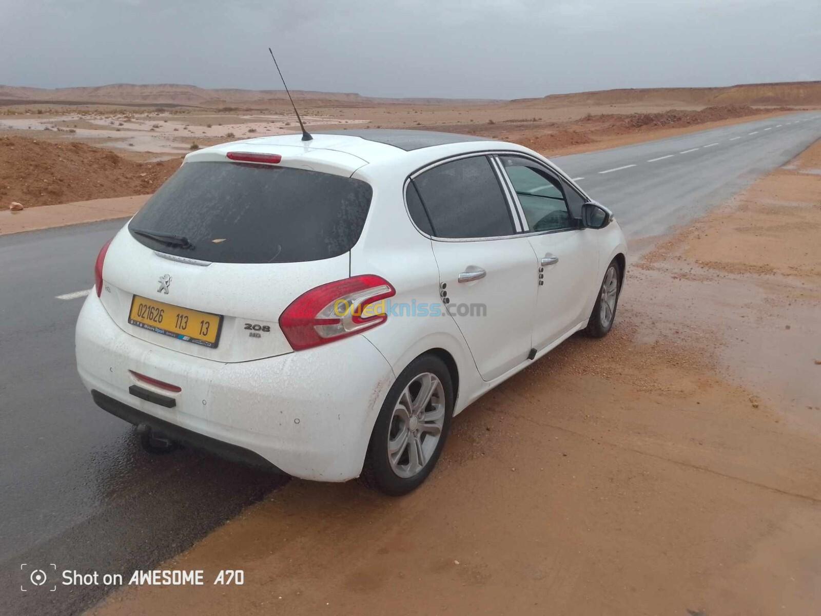 Peugeot 208 2013 