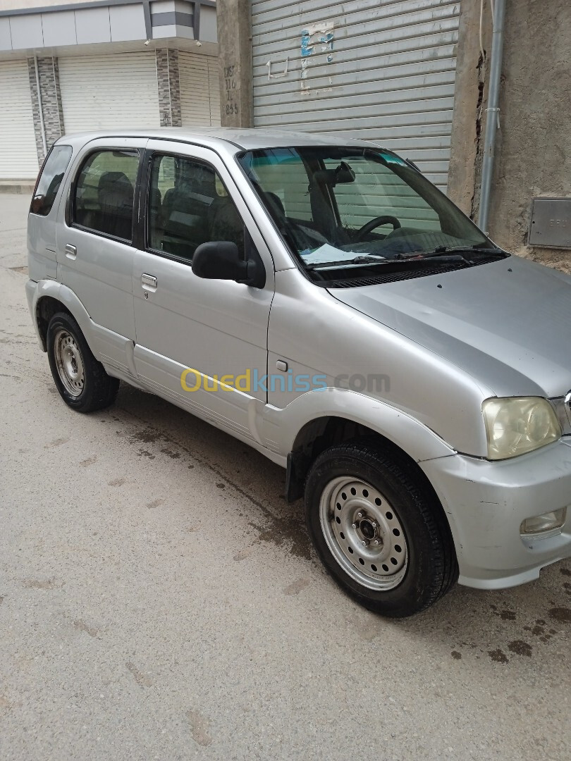 Zotye Nomad 1 2007 