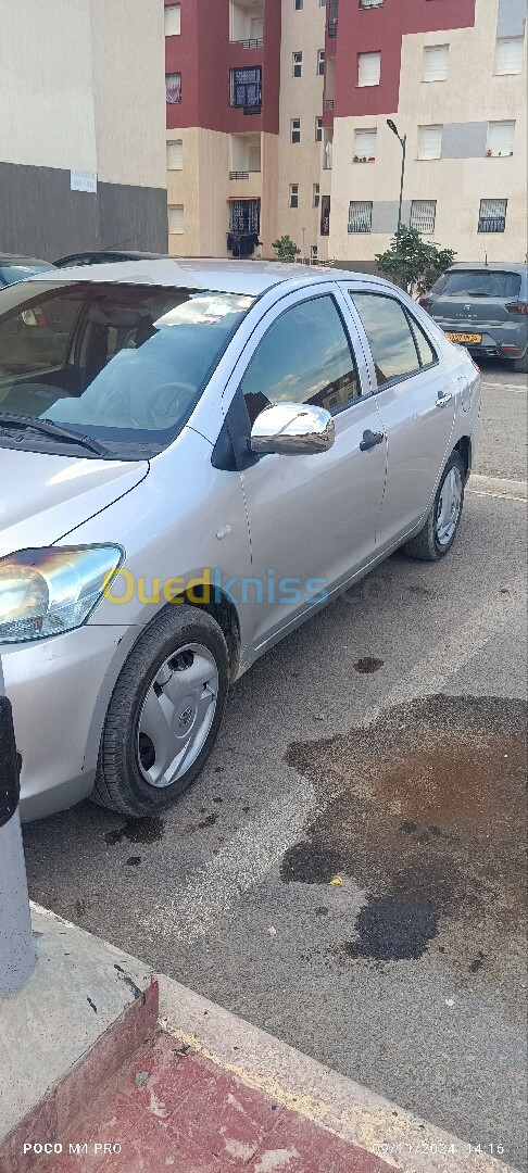 Toyota Yaris Sedan 2012 Yaris Sedan