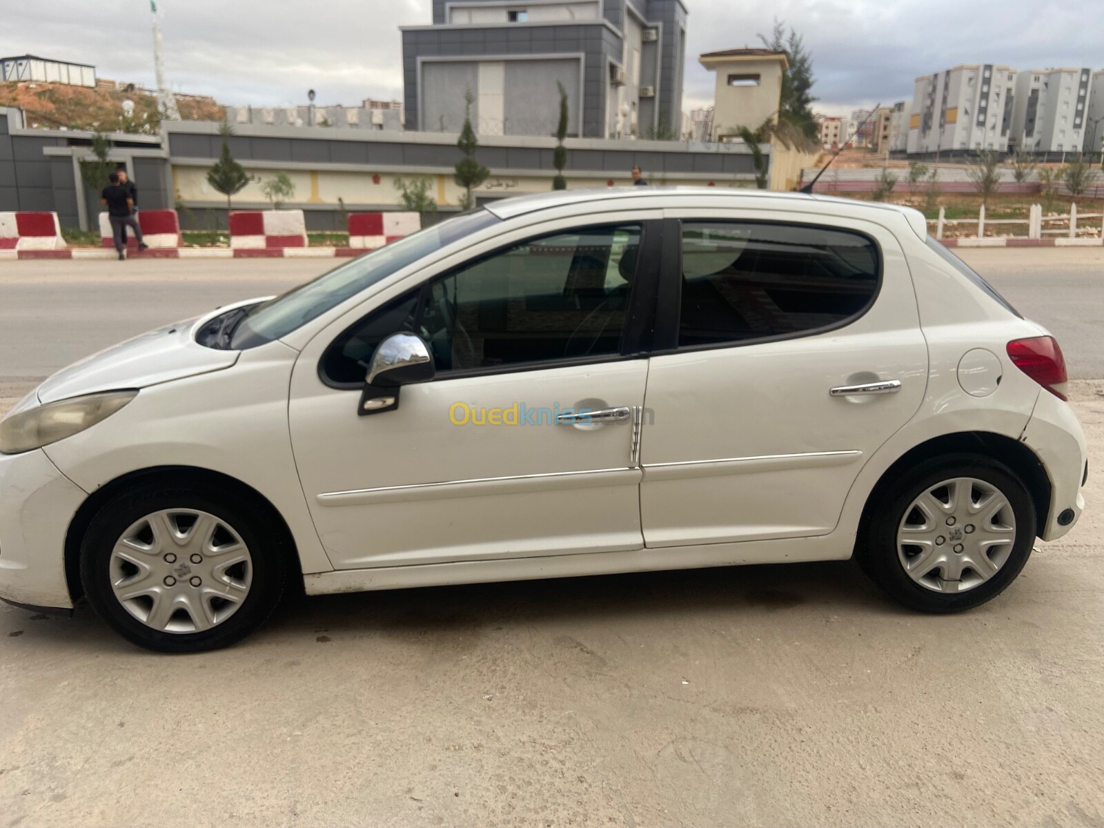 Peugeot 207 2012 