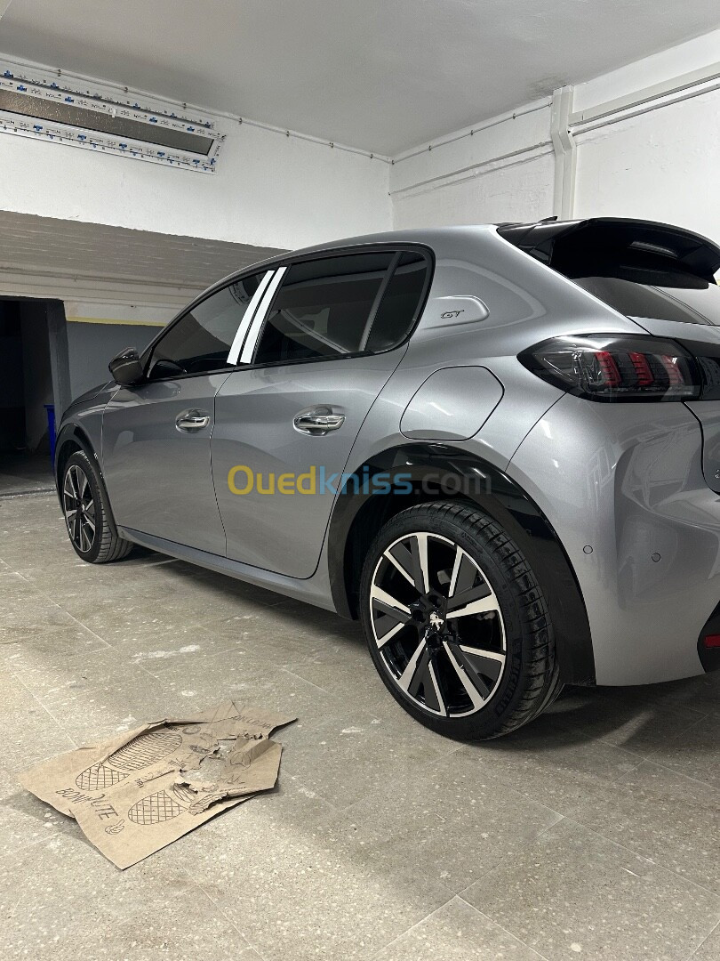 Peugeot 208 2023 Gt