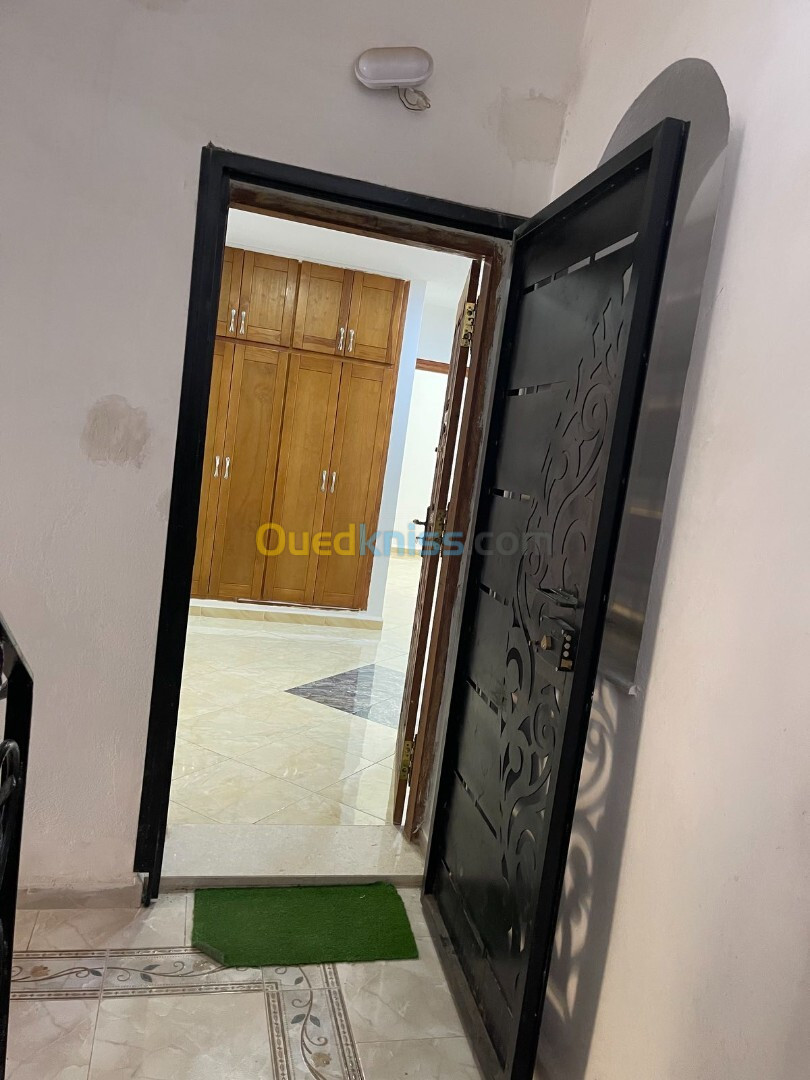 Location Niveau De Villa F3 Alger Draria