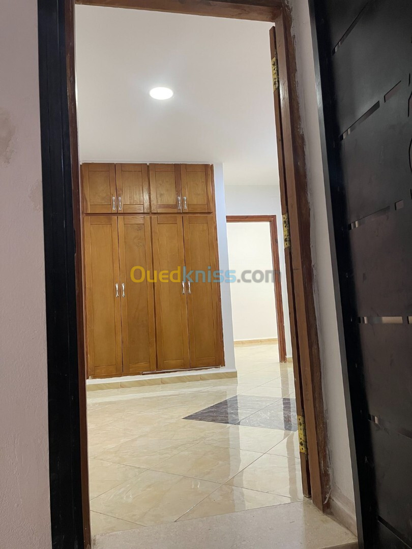 Location Niveau De Villa F3 Alger Draria