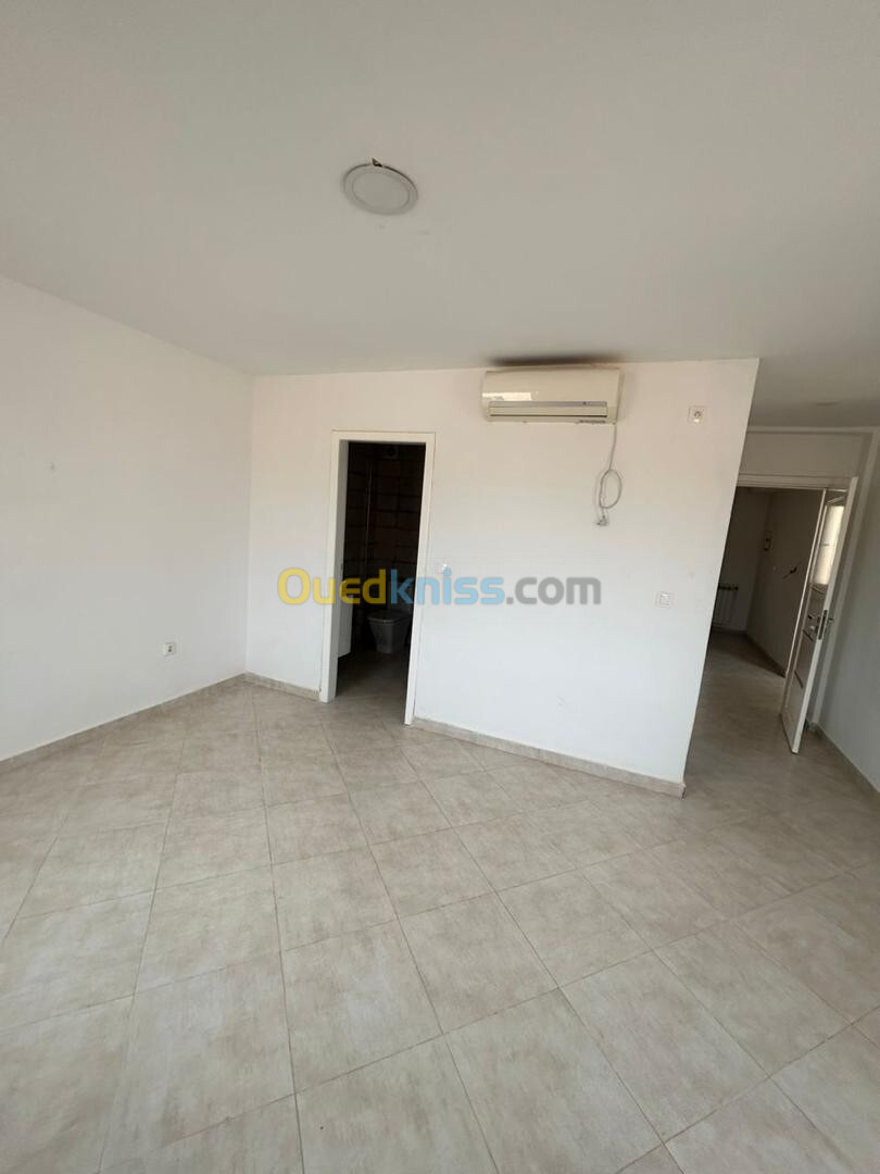 Location Villa Oran Bir el djir