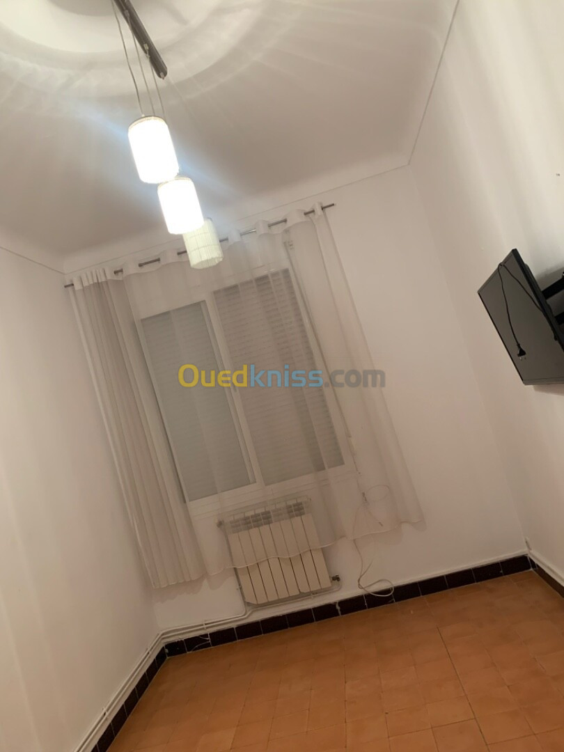 Location Appartement F2 Alger El mouradia