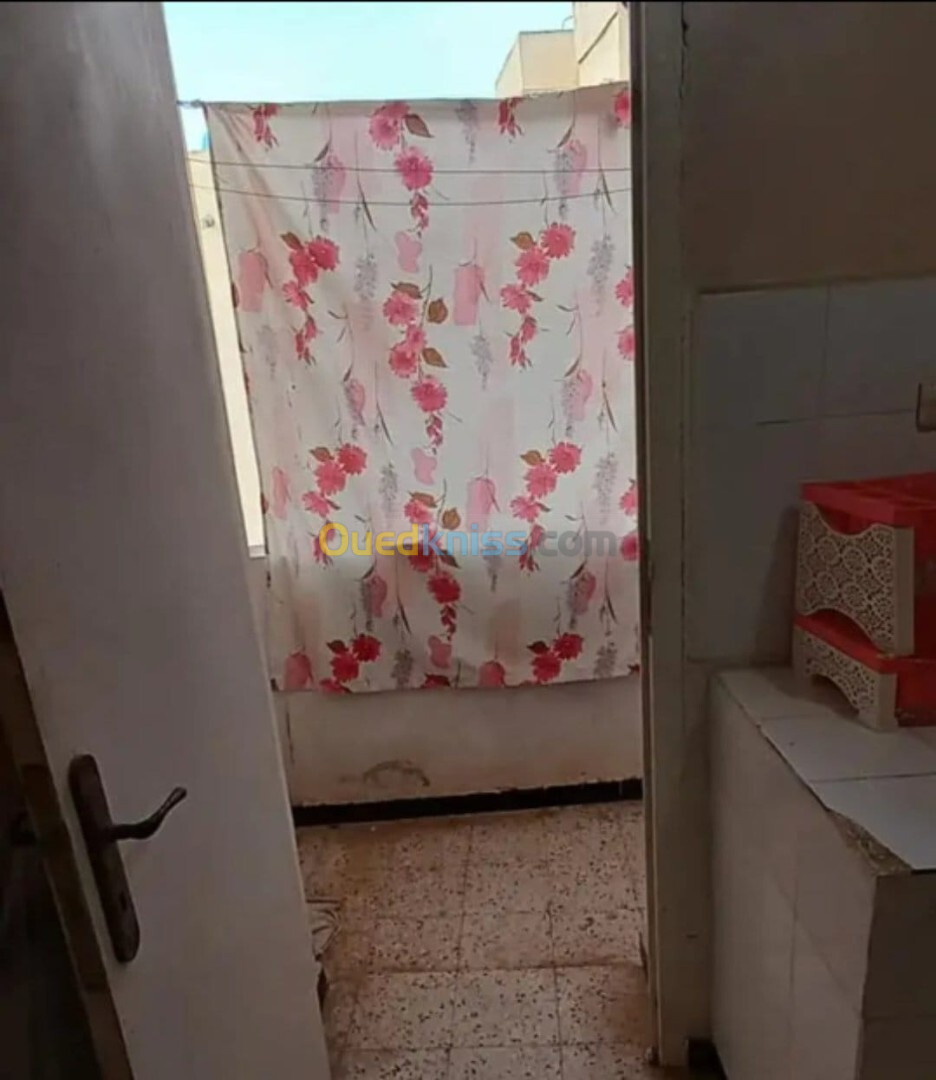 Location Appartement F2 Oran Bir el djir