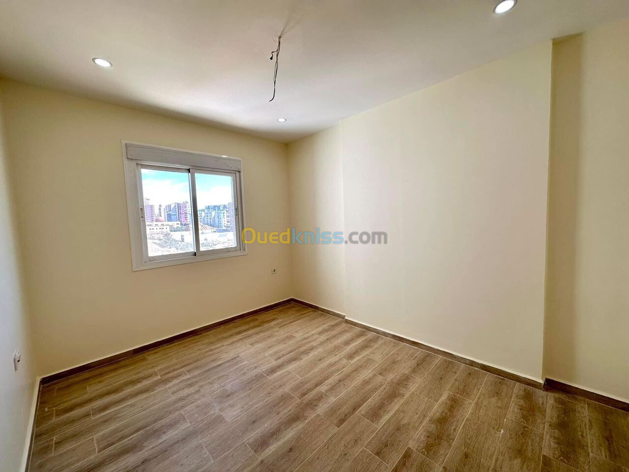 Location Appartement F4 Oran Bir el djir