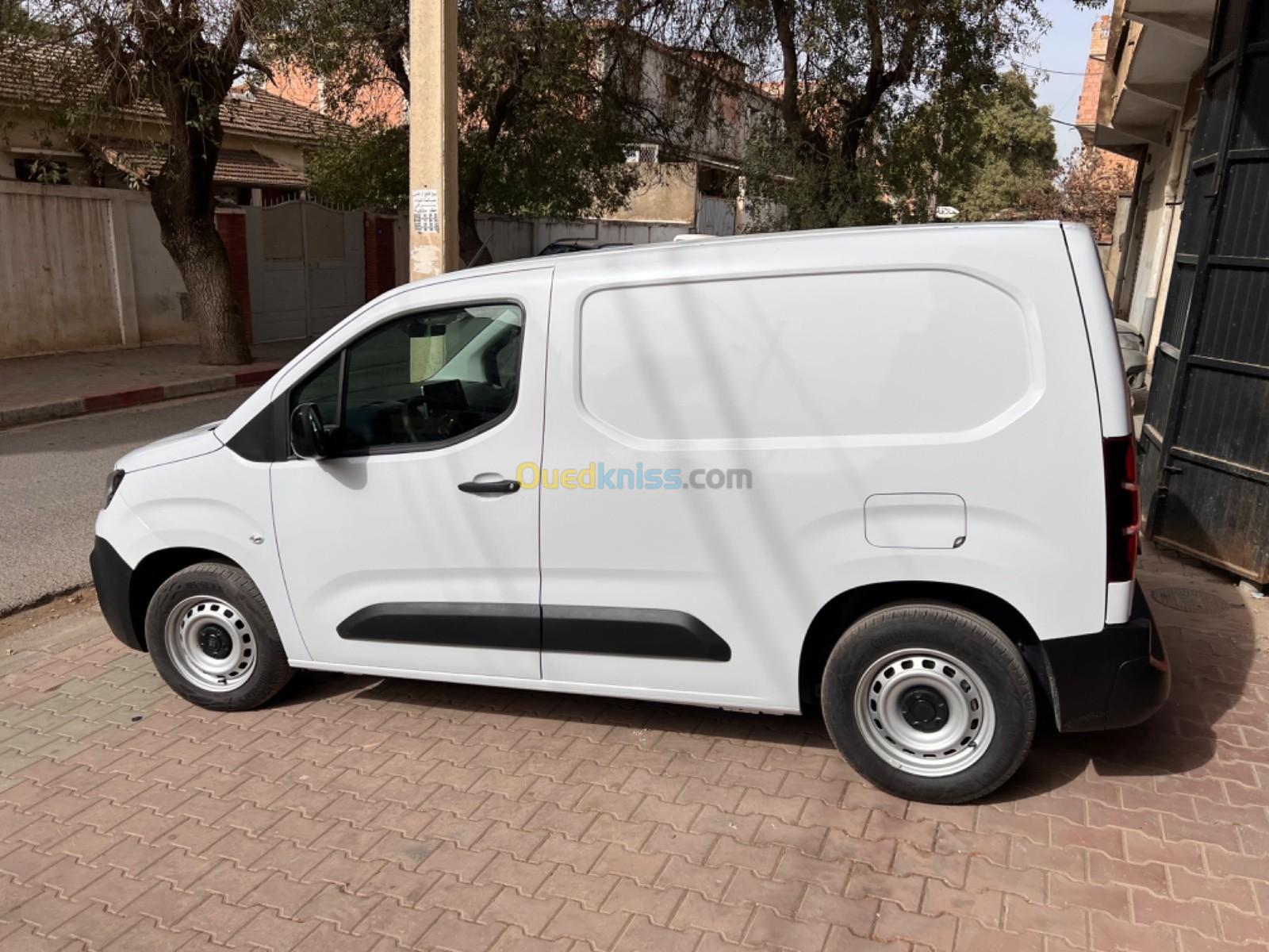 Fiat Doblo 2023 