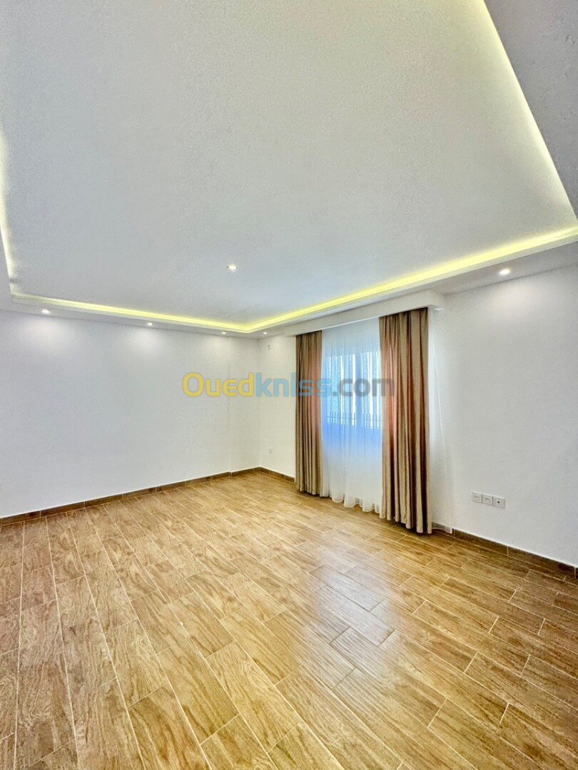 Vente Appartement F5 Oran Bir el djir