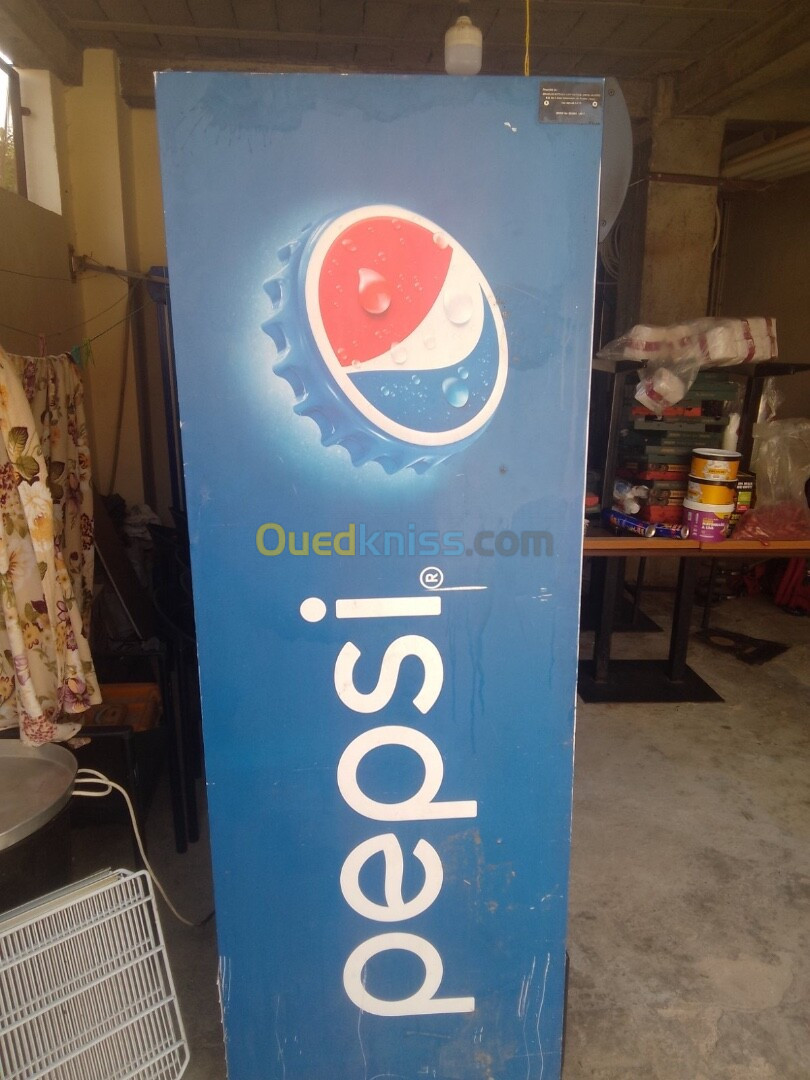 Frigo pepsi 1 portes 