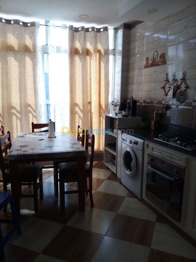 Location vacances Appartement F3 Oran Oran