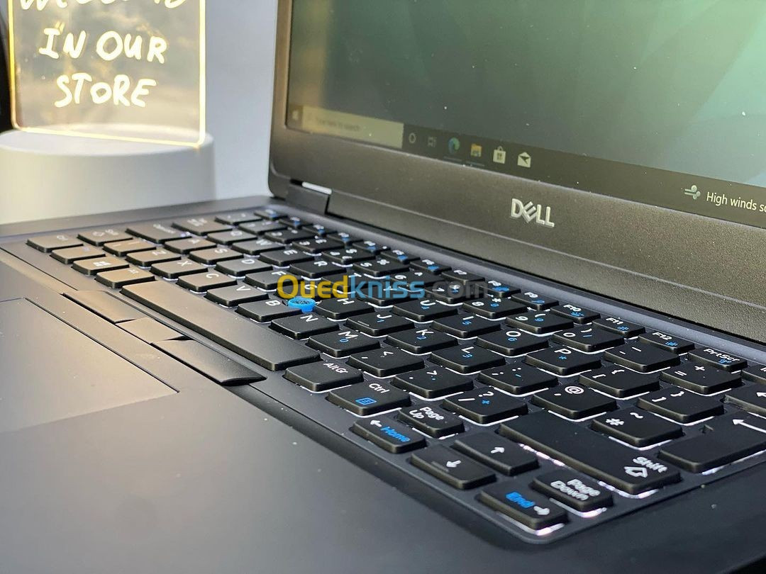 DELL LATITUDE 5491 I5 8G 8Gen  256 SSD 14"