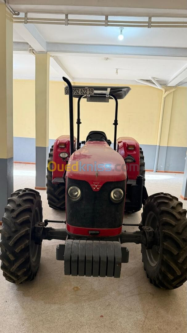 Massey ferguson Xtra 440 2022