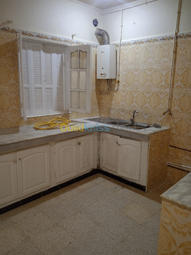 Location Niveau De Villa F2 Alger Bordj el bahri