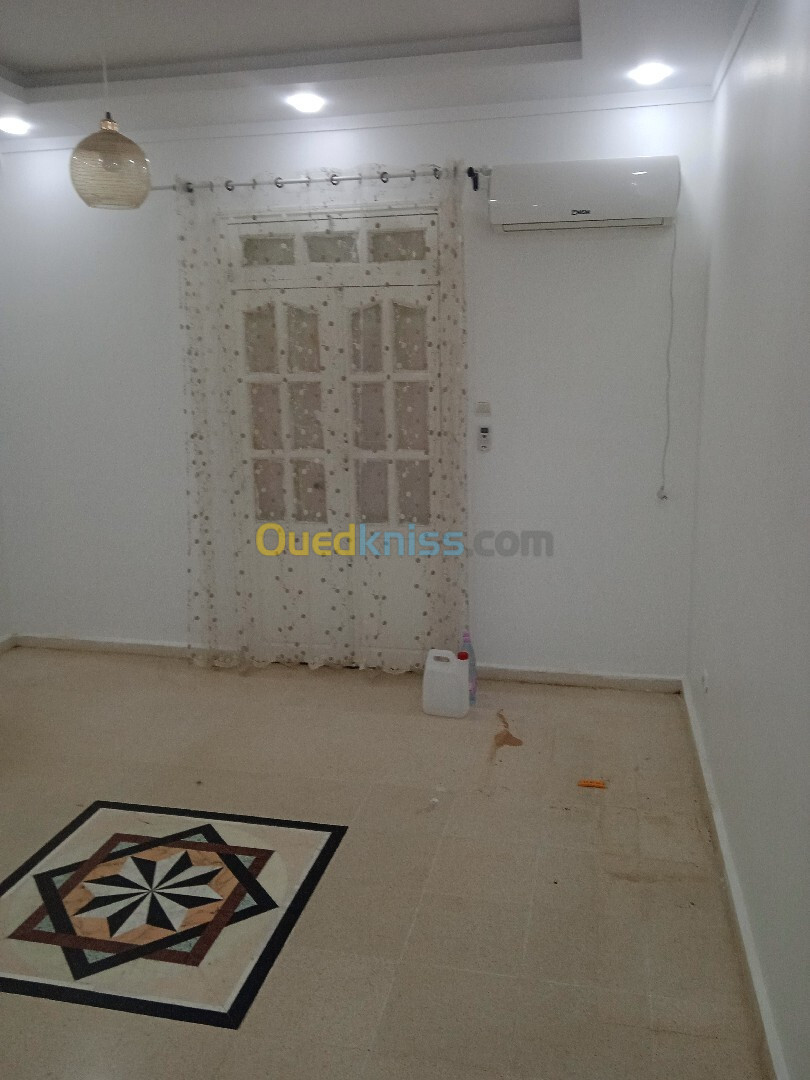 Location Niveau De Villa F3 Alger Bordj el bahri