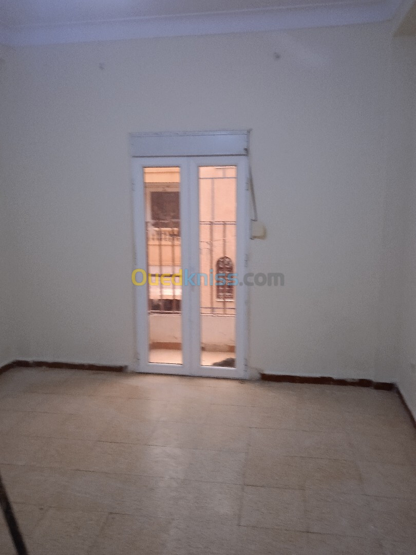 Location Niveau De Villa F4 Alger Bordj el bahri