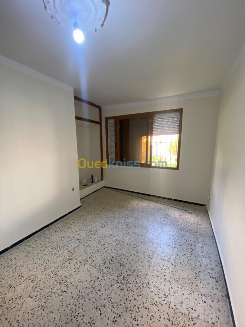 Location Appartement F3 Alger Saoula