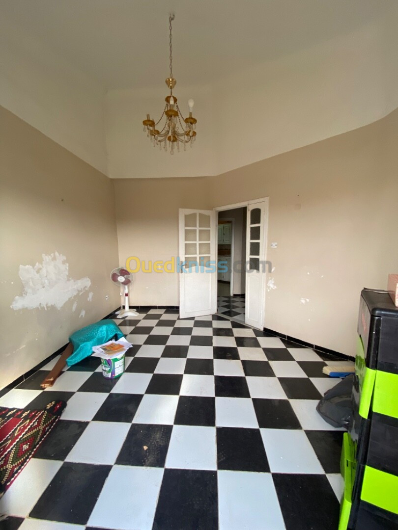 Vente Appartement F4 Alger Baba hassen