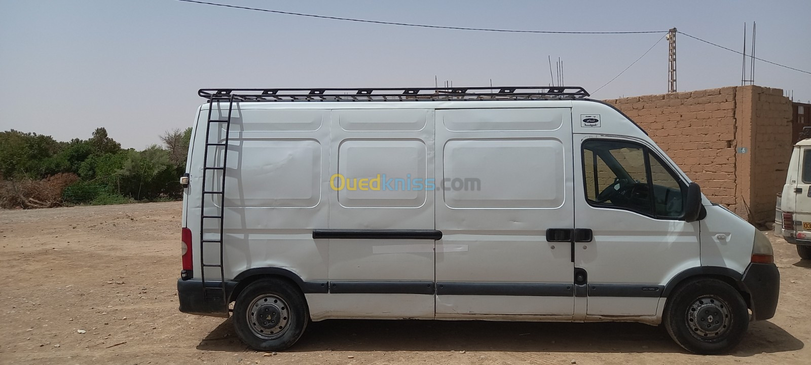 Renault Master mongol 2.5 dCi 120 3 panneaux 2009