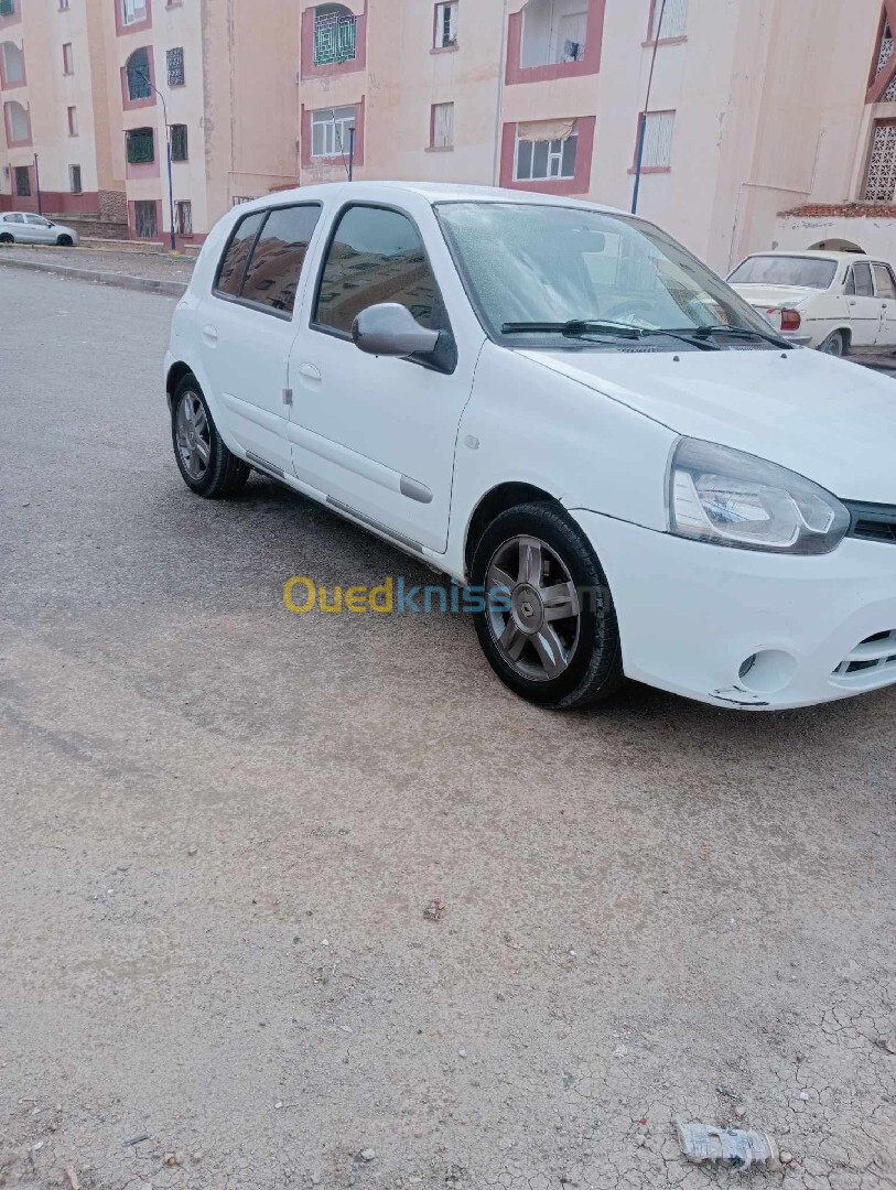 Renault Clio Campus 2014 