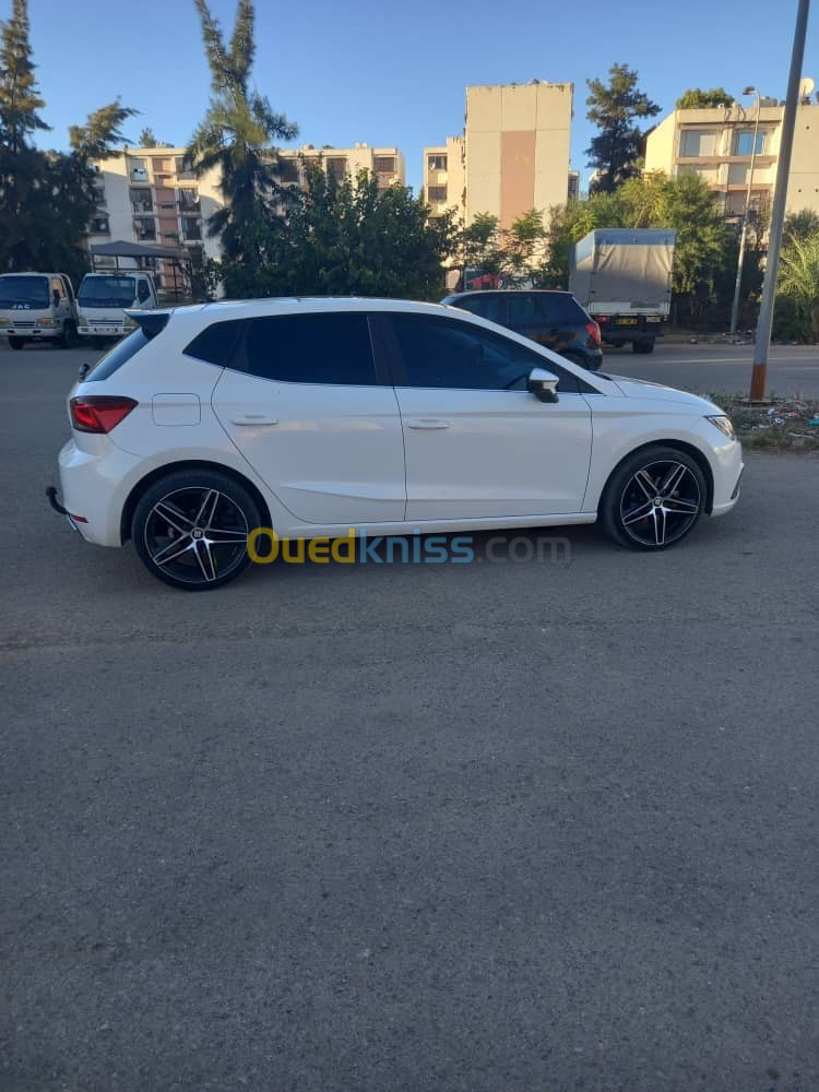 Seat Ibiza 2019 HIGH