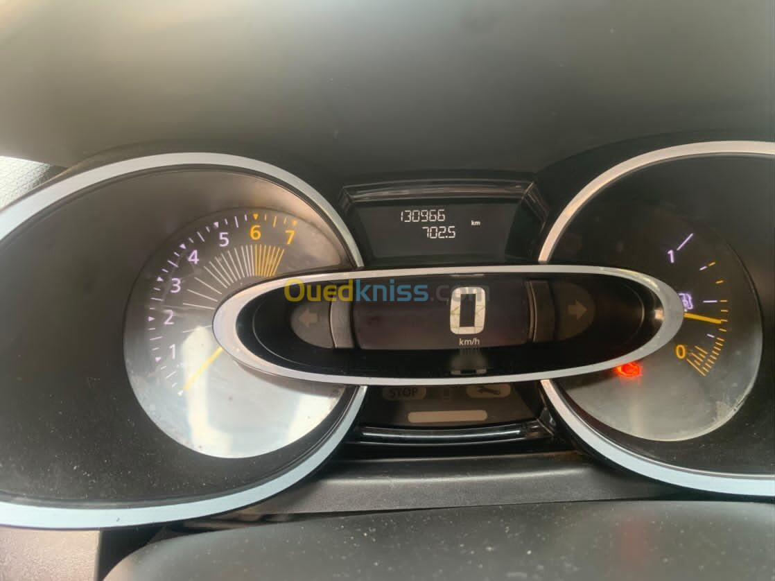 Renault Clio 4 2015 Clio4