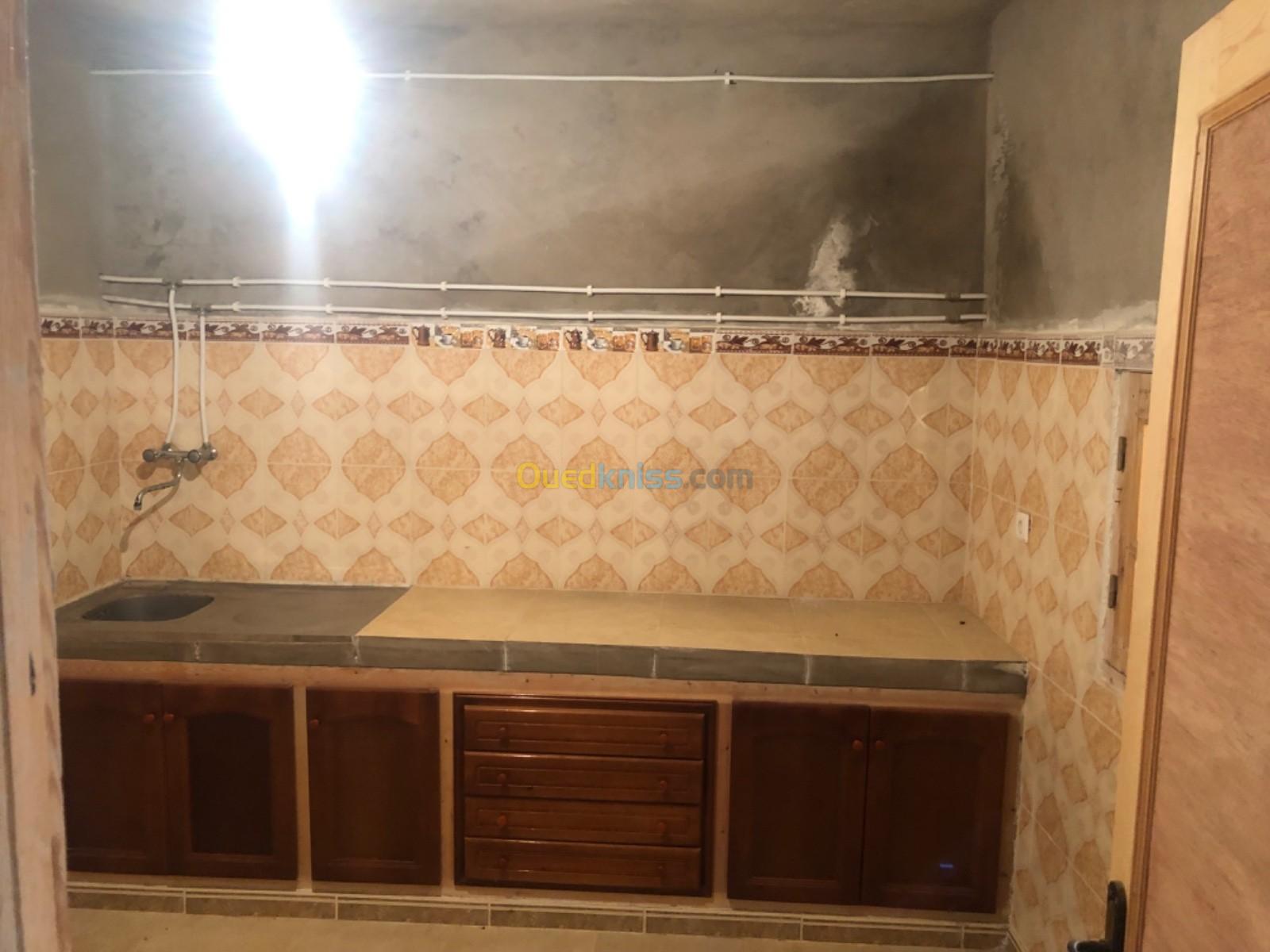 Vente Immeuble Tlemcen Souahlia