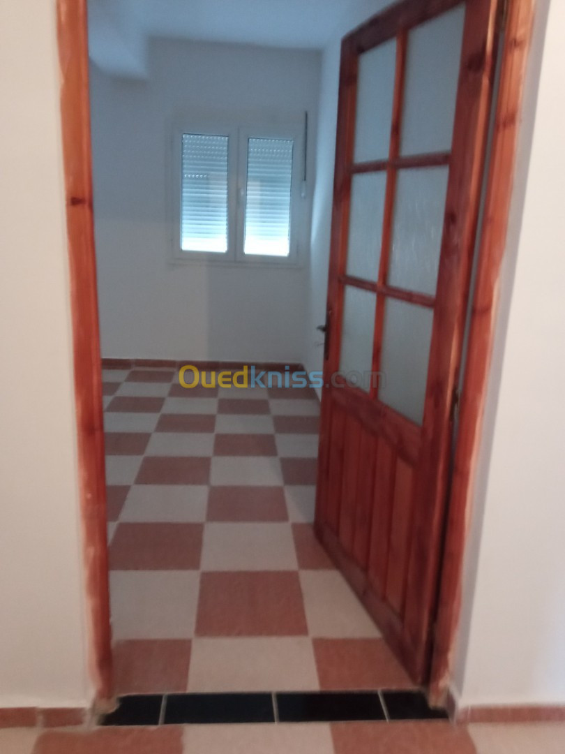 Vente Appartement F3 Tiaret Tiaret