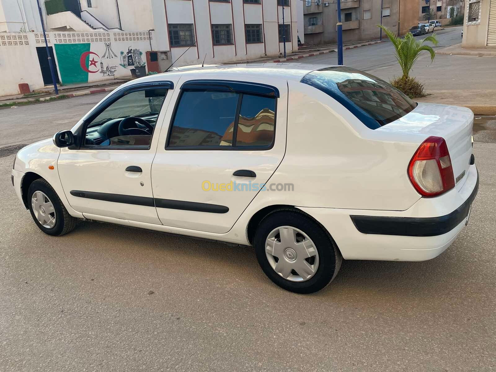 Renault Clio Classique 2005 