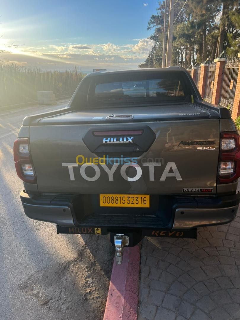 Toyota Hilux 2023 